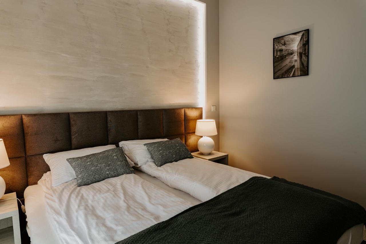 Apartamenty I Pokoje Inforespark 프르제미슬 외부 사진