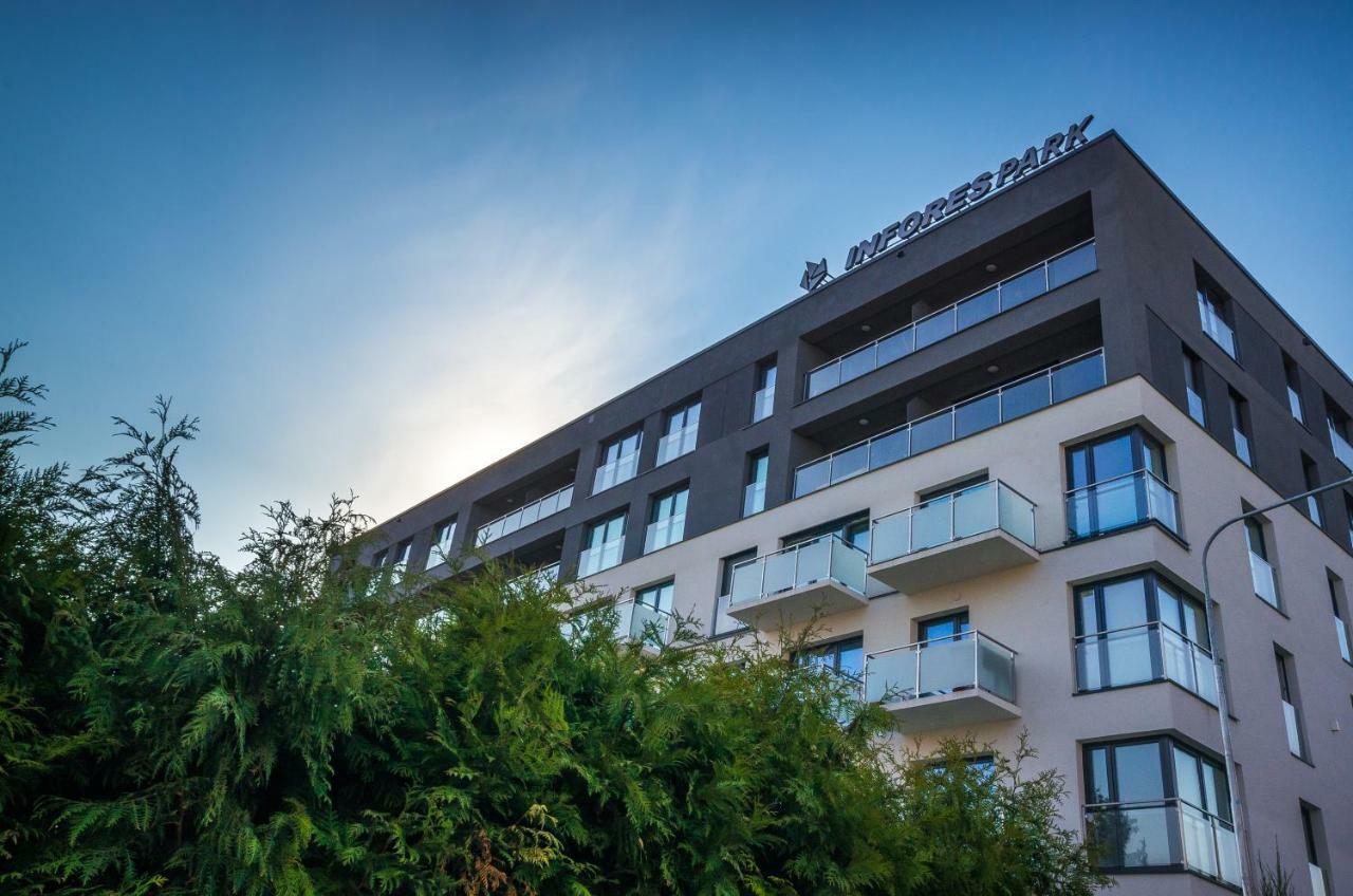 Apartamenty I Pokoje Inforespark 프르제미슬 외부 사진