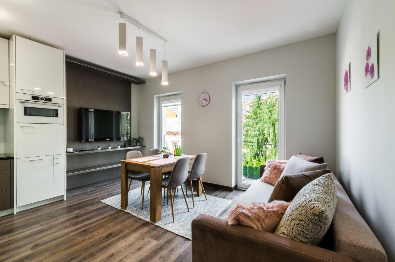 Apartamenty I Pokoje Inforespark 프르제미슬 외부 사진
